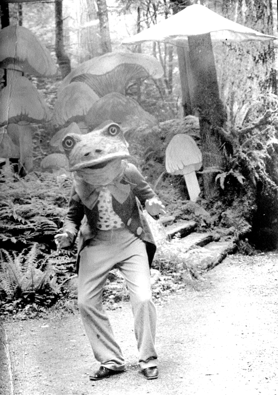 Toad (Ronald Todd), 1935